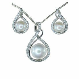 Fresh Water Pearl Pendant Earring Set